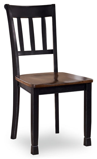 Owingsville Dining Table and 6 Chairs Royal Furniture