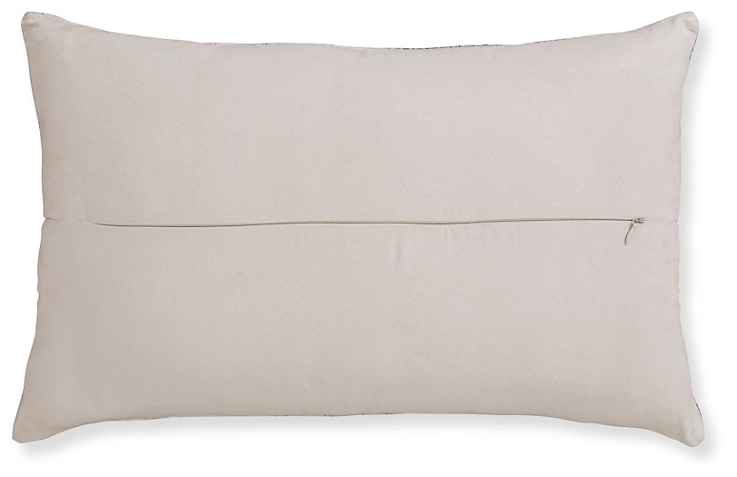 Pacrich Pillow Royal Furniture