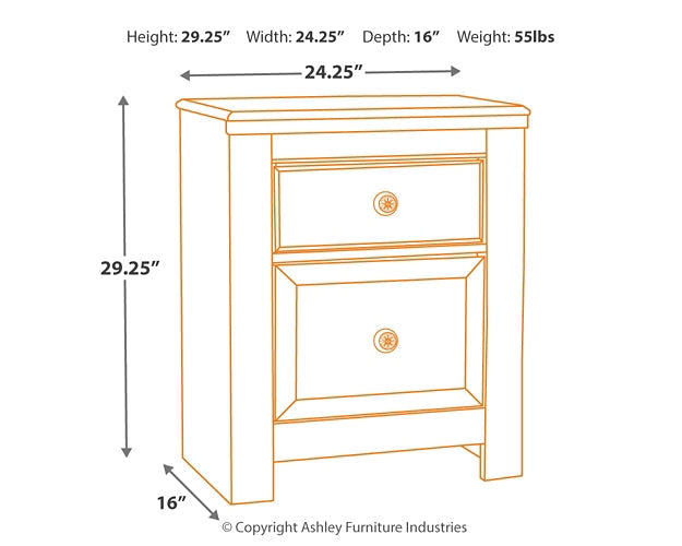 Paxberry King Panel Bed with Mirrored Dresser, Chest and 2 Nightstands Royal Furniture