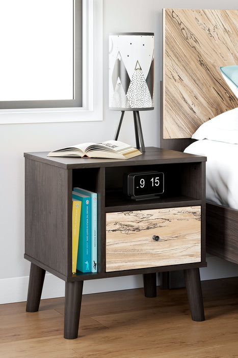 Piperton One Drawer Night Stand Royal Furniture