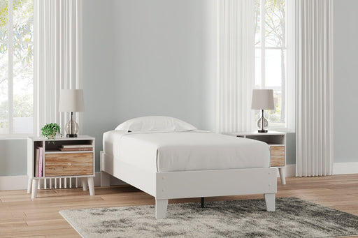 Piperton Queen Platform Bed Royal Furniture