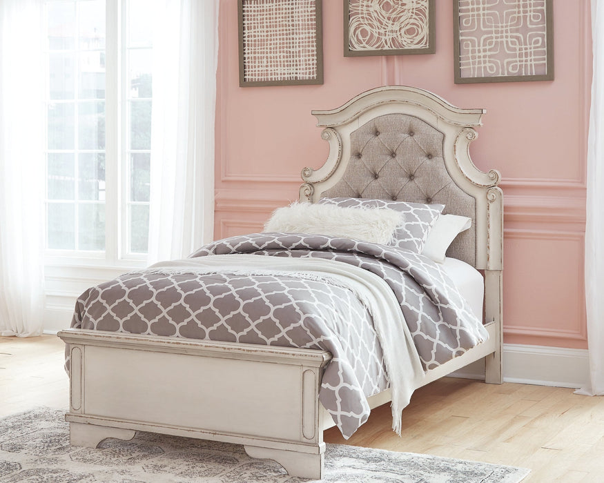 Realyn Twin Panel Bed with Mirrored Dresser Royal Furniture