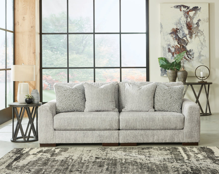 Regent Park 3-Piece Sectional with Ottoman Royal Furniture