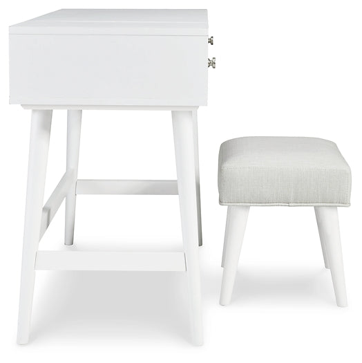 Thadamere Vanity/UPH Stool (2/CN) Royal Furniture