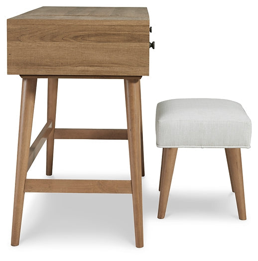 Thadamere Vanity/UPH Stool (2/CN) Royal Furniture