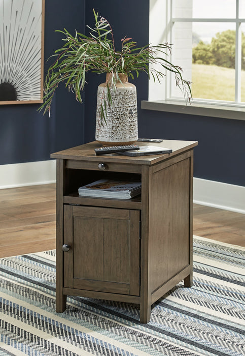 Treytown Chair Side End Table Royal Furniture