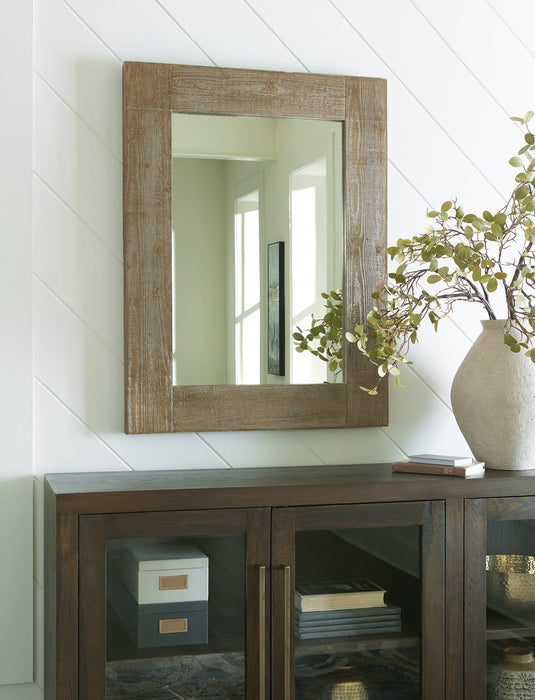 Waltleigh Accent Mirror Royal Furniture