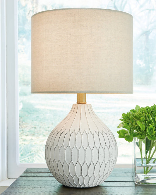 Wardmont Ceramic Table Lamp (1/CN) Royal Furniture