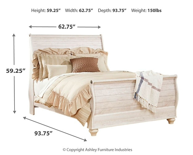 Willowton Queen Sleigh Bed with Mirrored Dresser and Chest Royal Furniture