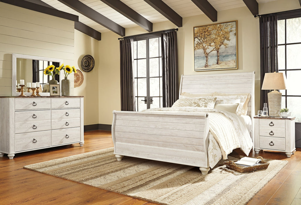 Willowton Queen Sleigh Bed with Mirrored Dresser and Nightstand Royal Furniture