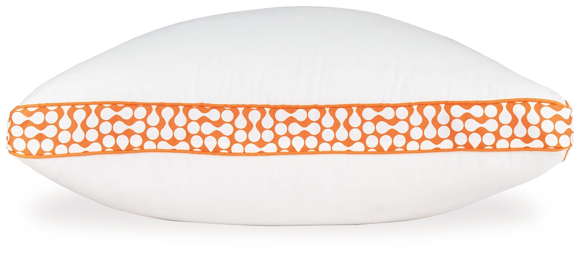 Zephyr 2.0 3-in-1 Pillow Royal Furniture