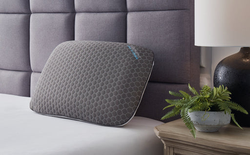 Zephyr 2.0 Graphene Contour Pillow Royal Furniture