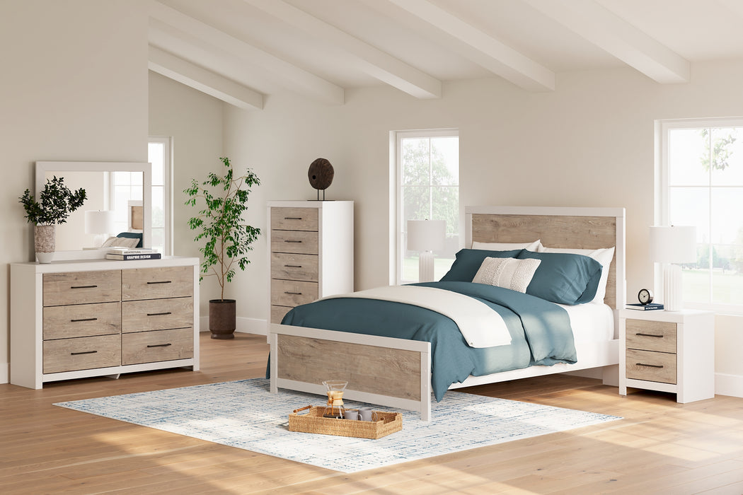 Charbitt Queen Panel Bed with Dresser and Nightstand