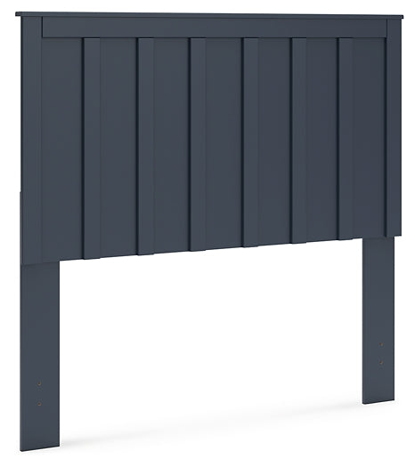 Simmenfort Full Panel Headboard with Dresser and Chest