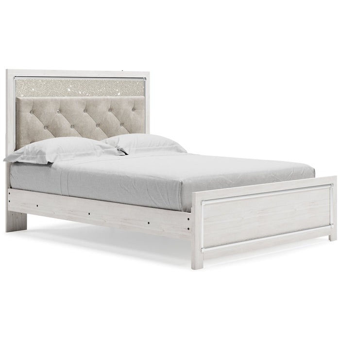 Altyra Queen Panel Bed with Mirrored Dresser Royal Furniture