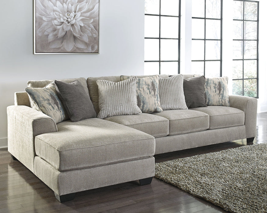 Ardsley 2-Piece Sectional with Ottoman Royal Furniture