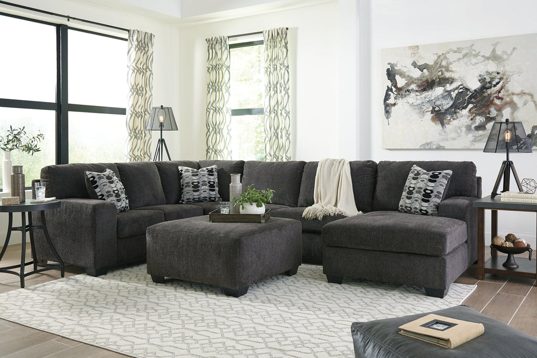 Ballinasloe 3-Piece Sectional with Ottoman Royal Furniture