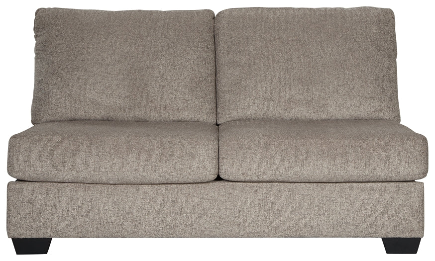 Ballinasloe 3-Piece Sectional with Ottoman Royal Furniture