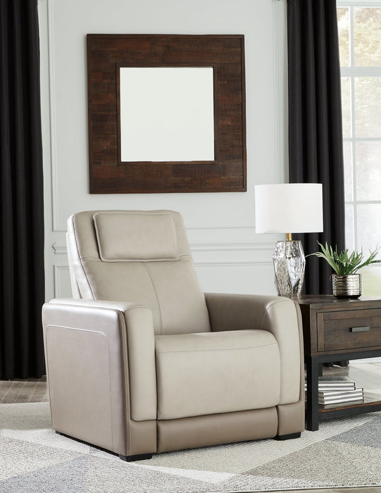 Battleville Sofa, Loveseat and Recliner Royal Furniture