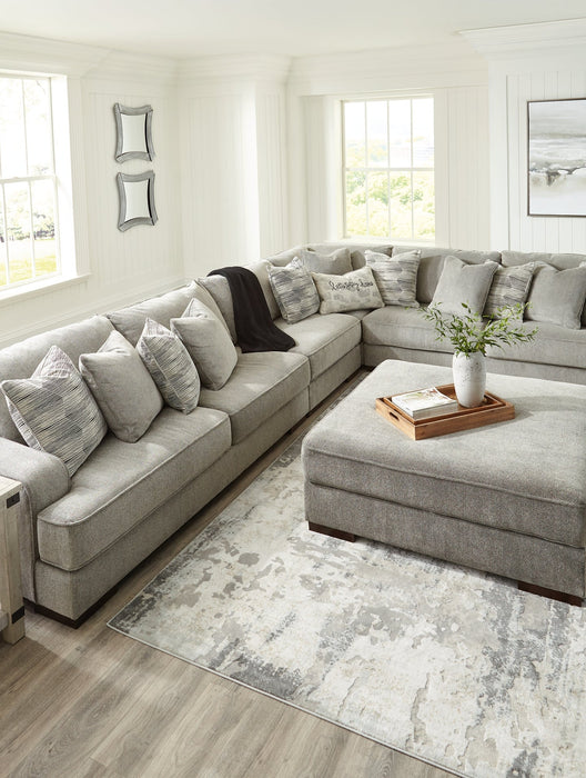 Bayless 4-Piece Sectional with Ottoman Royal Furniture