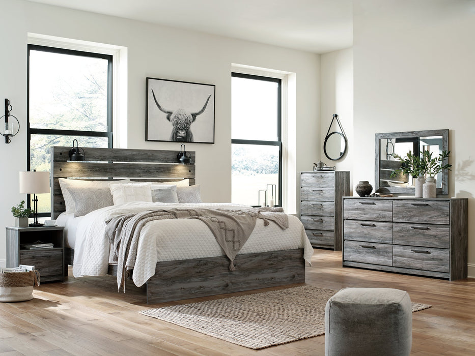 Baystorm King Panel Bed with Mirrored Dresser, Chest and Nightstand Royal Furniture