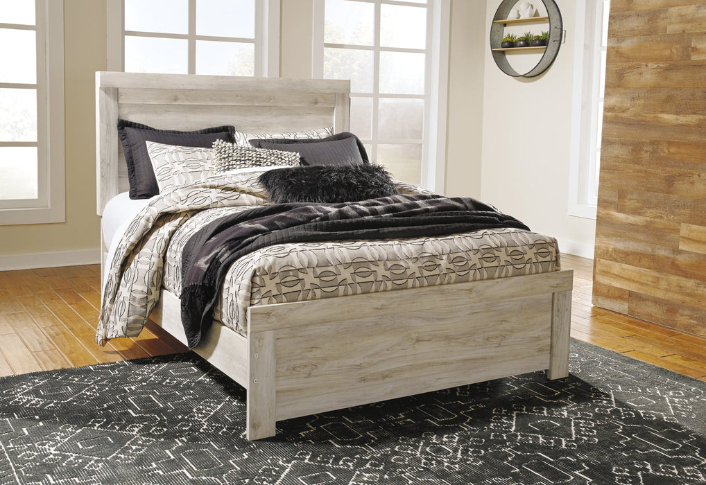 Bellaby Queen Panel Bed with Dresser Royal Furniture