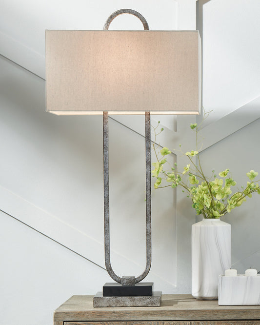 Bennish Metal Table Lamp (1/CN) Royal Furniture