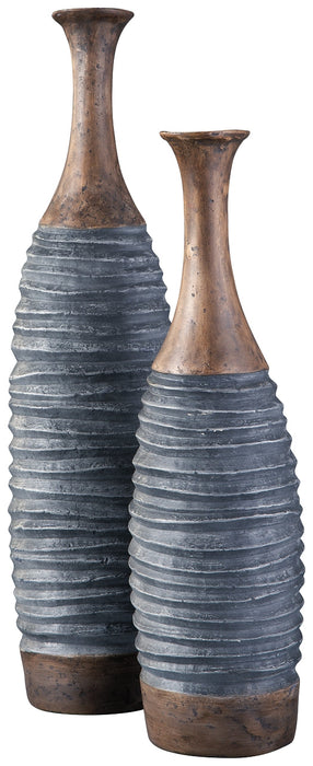 Blayze Vase Set (2/CN) Royal Furniture