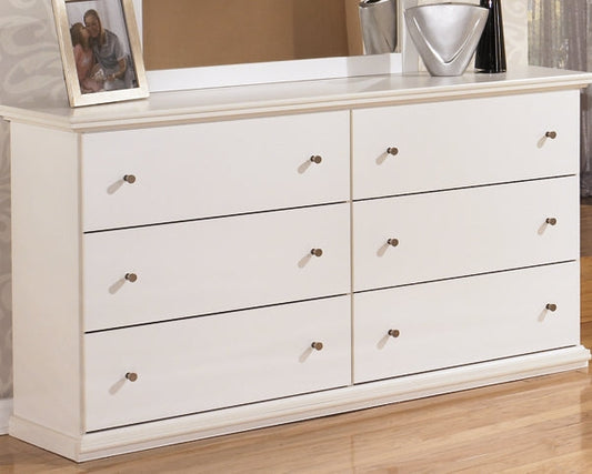 Bostwick Shoals Six Drawer Dresser Royal Furniture