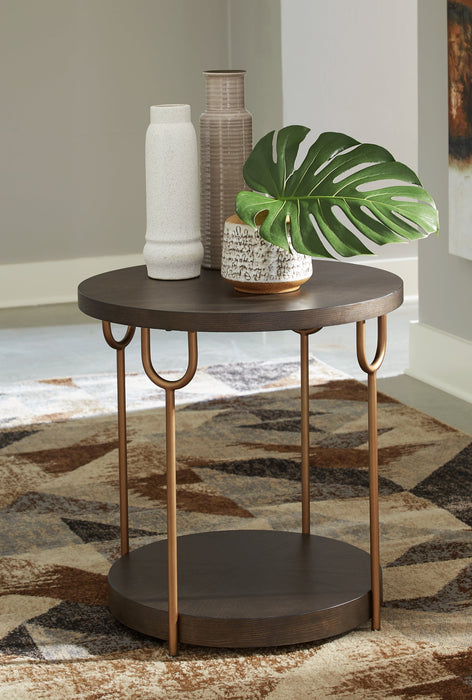 Brazburn Coffee Table with 2 End Tables Royal Furniture