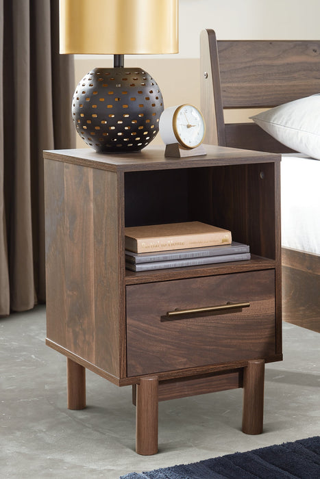 Calverson One Drawer Night Stand Royal Furniture