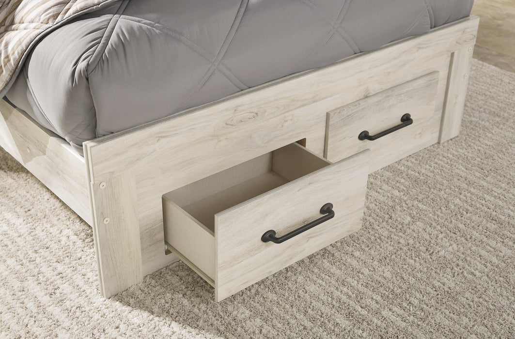 Cambeck Queen Panel Bed with 2 Storage Drawers with Mirrored Dresser, Chest and 2 Nightstands Royal Furniture