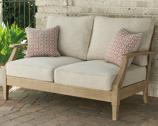 Clare View Loveseat w/Cushion Royal Furniture