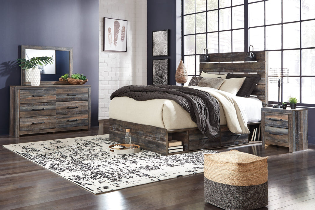 Drystan King Panel Bed with 2 Storage Drawers with Mirrored Dresser and Nightstand Royal Furniture