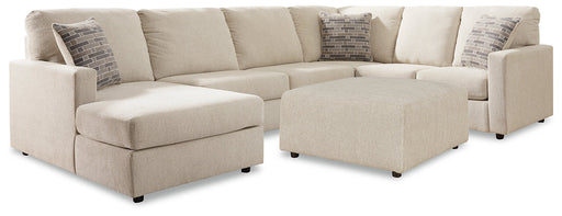 Edenfield 3-Piece Sectional with Ottoman Royal Furniture