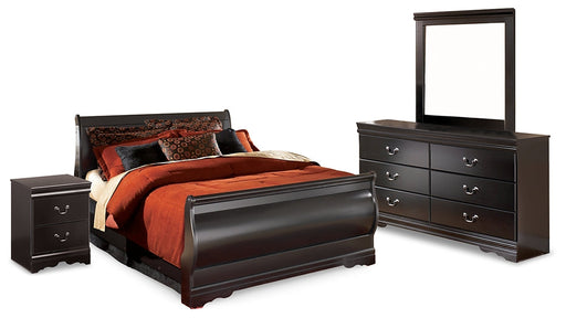 Huey Vineyard Full Sleigh Bed with Mirrored Dresser and Nightstand Royal Furniture