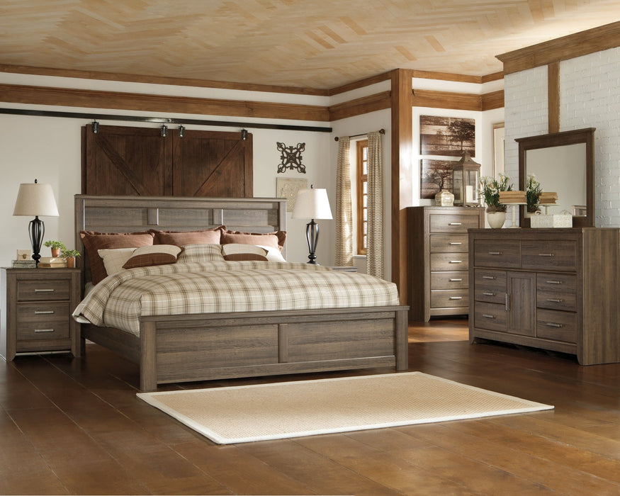 Juararo California King Panel Bed with Mirrored Dresser, Chest and 2 Nightstands Royal Furniture