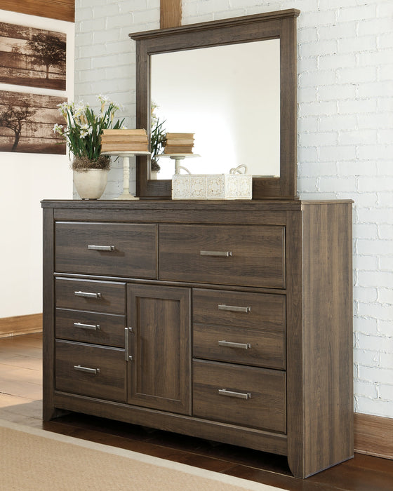 Juararo California King Panel Bed with Mirrored Dresser Royal Furniture