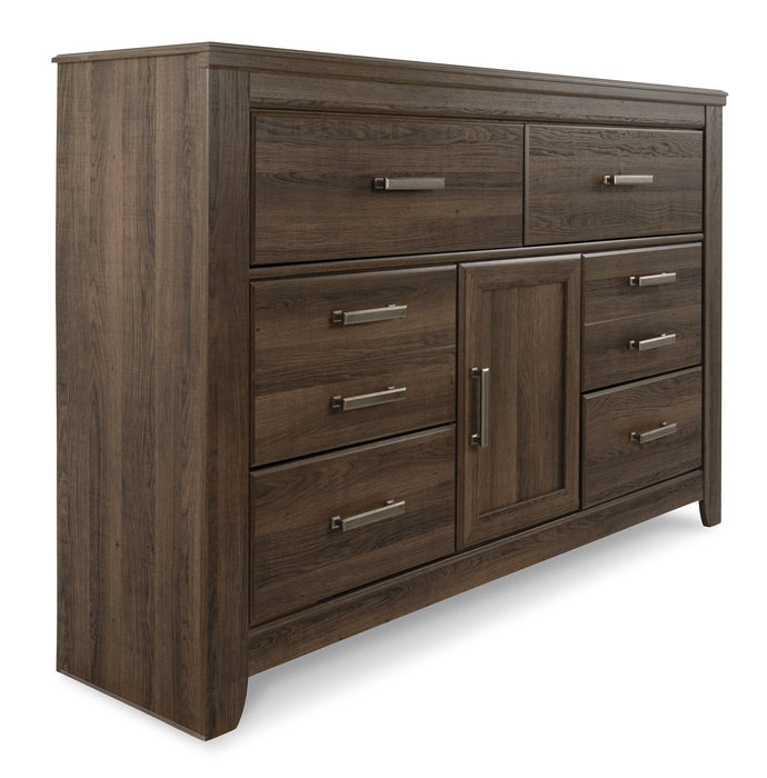 Juararo California King Panel Bed with Mirrored Dresser Royal Furniture