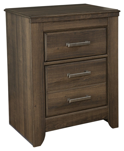 Juararo California King Poster Bed with Mirrored Dresser, Chest and Nightstand Royal Furniture