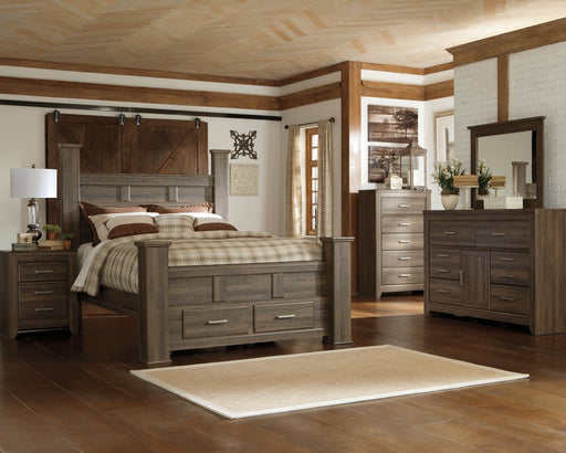 Juararo California King Poster Bed with Mirrored Dresser and Chest Royal Furniture