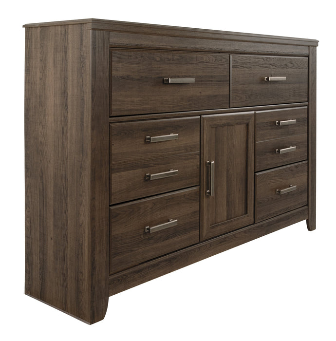 Juararo Six Drawer Dresser Royal Furniture