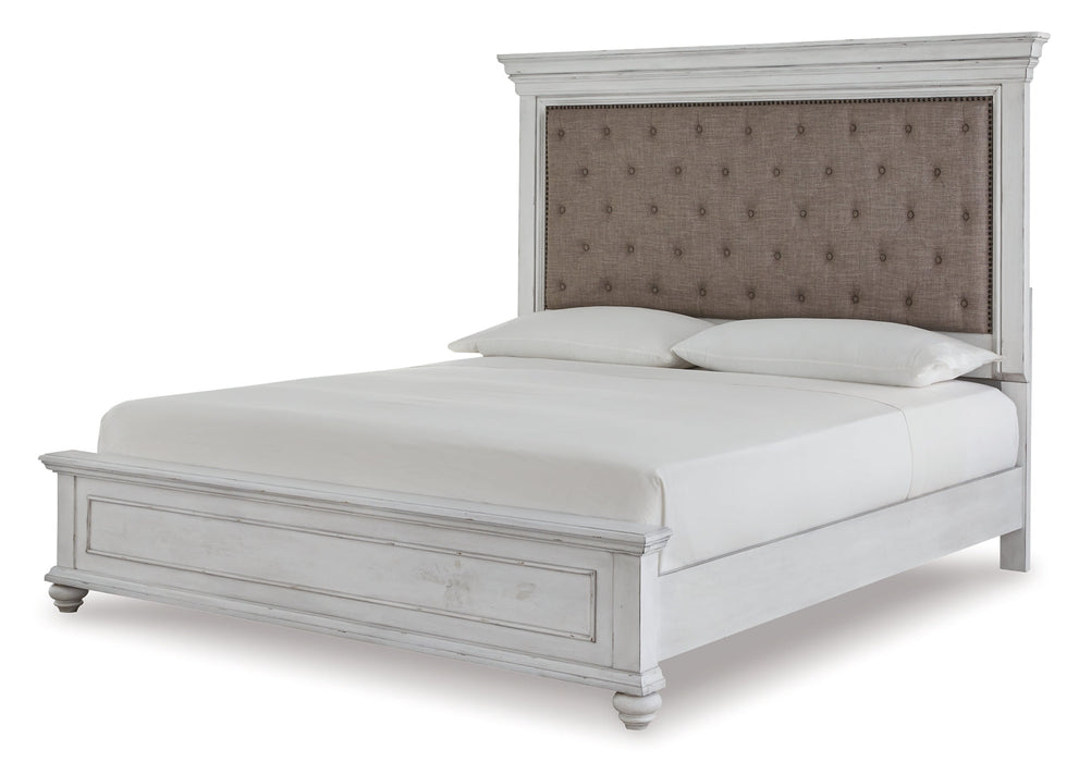 Kanwyn Queen Panel Bed with Mirrored Dresser and Chest Royal Furniture