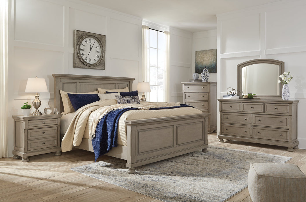 Lettner California King Panel Bed with Mirrored Dresser, Chest and Nightstand Royal Furniture