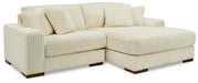 Lindyn 2-Piece Sectional with Ottoman Royal Furniture