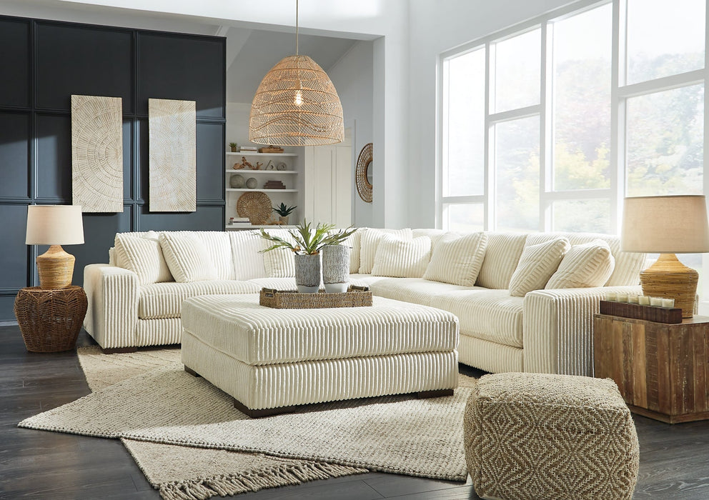 Lindyn 5-Piece Sectional with Ottoman Royal Furniture