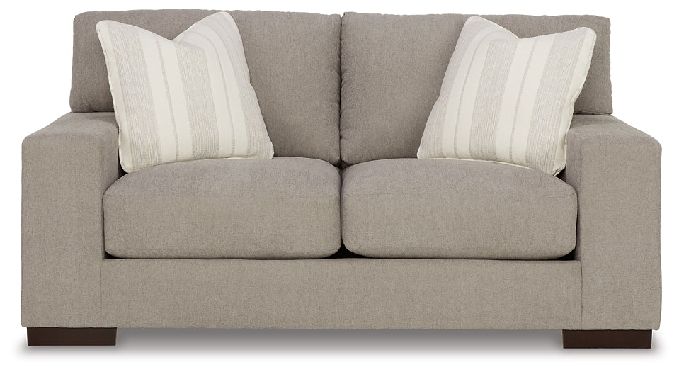 Maggie Loveseat Royal Furniture