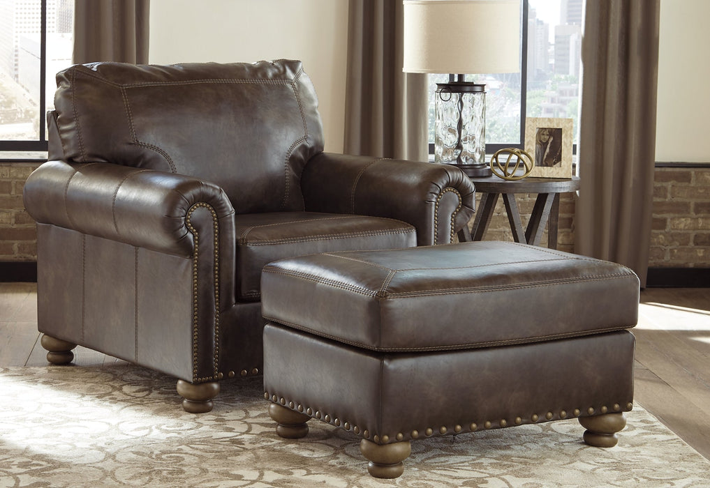 Nicorvo Chair and Ottoman Royal Furniture