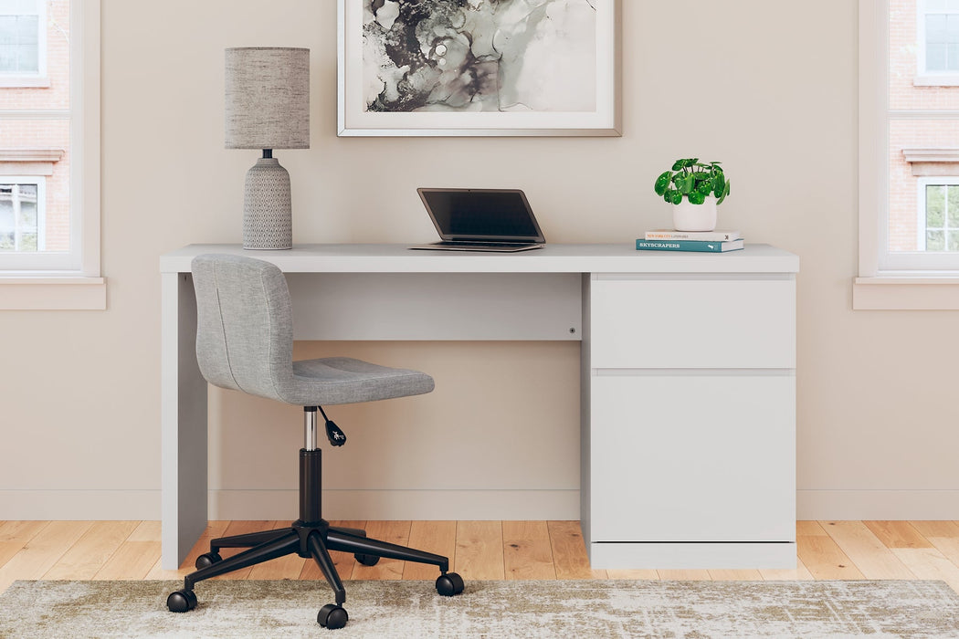 Onita Home Office Desk Royal Furniture